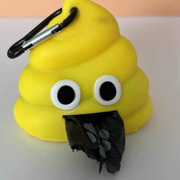 Yellow Silicone Dog Poop Bag Dispenser - Picture 5 of 5